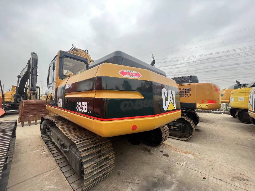 CAT 325 B L - Pelle sur chenille: photos 2 CAT 325 B L - Pelle sur chenille: photos 2