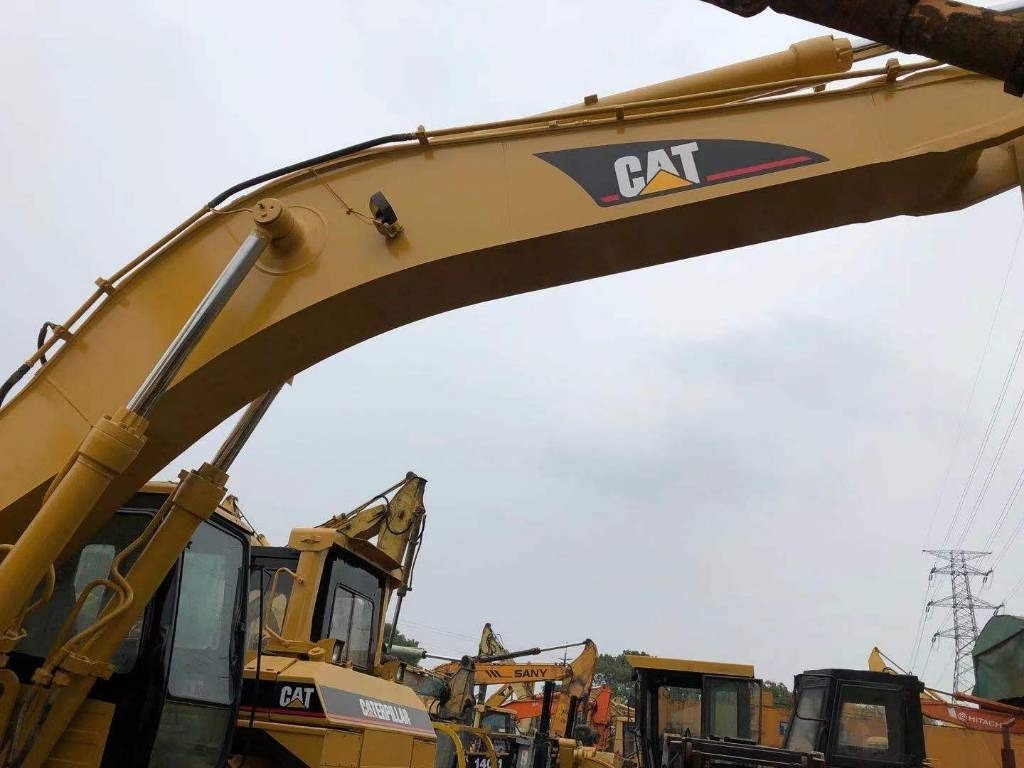 Pelle sur chenille CAT 330 B L: photos 7