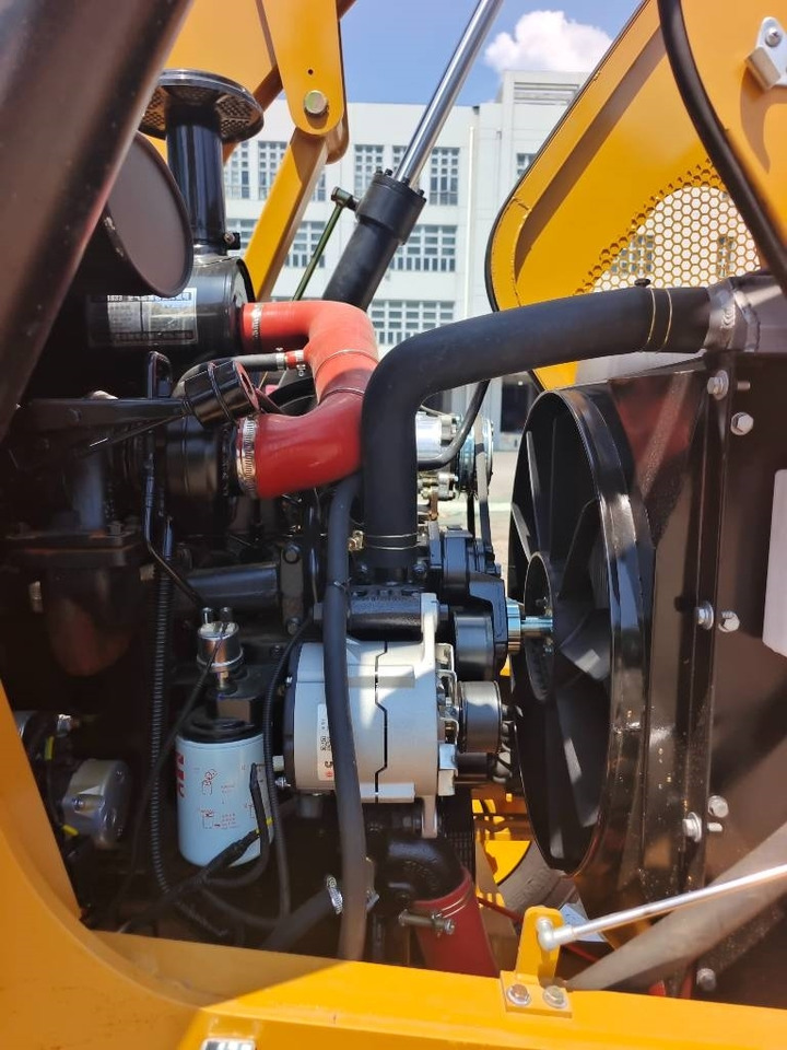 CAT 420 F 100% brand new machine - Tractopelle: photos 5 CAT 420 F 100% brand new machine - Tractopelle: photos 5