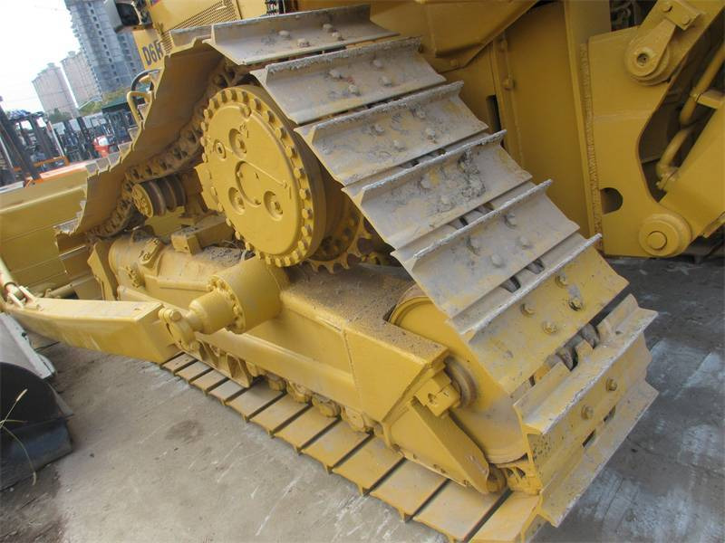 Niveleuse CAT D 6 R: photos 22