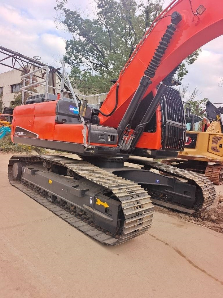 Doosan DX 225 - Pelle sur chenille: photos 4 Doosan DX 225 - Pelle sur chenille: photos 4
