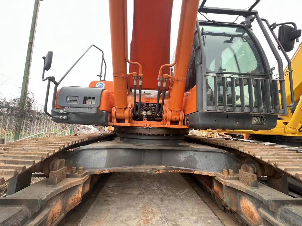 Doosan DX 500 LCA - Pelle sur chenille: photos 4 Doosan DX 500 LCA - Pelle sur chenille: photos 4