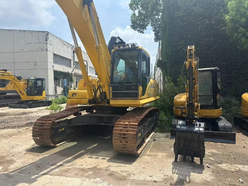 Komatsu PC 350-7 - Pelle sur chenille: photos 2 Komatsu PC 350-7 - Pelle sur chenille: photos 2