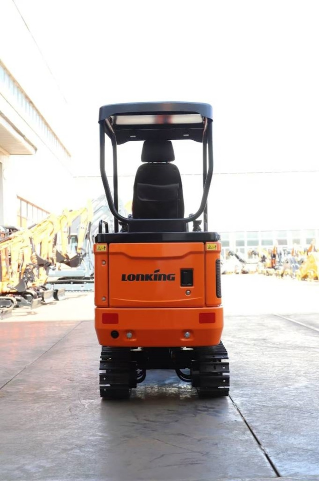 Lonking LG 6018 BRAND NEW MACHINE - Pelle sur chenille: photos 4 Lonking LG 6018 BRAND NEW MACHINE - Pelle sur chenille: photos 4