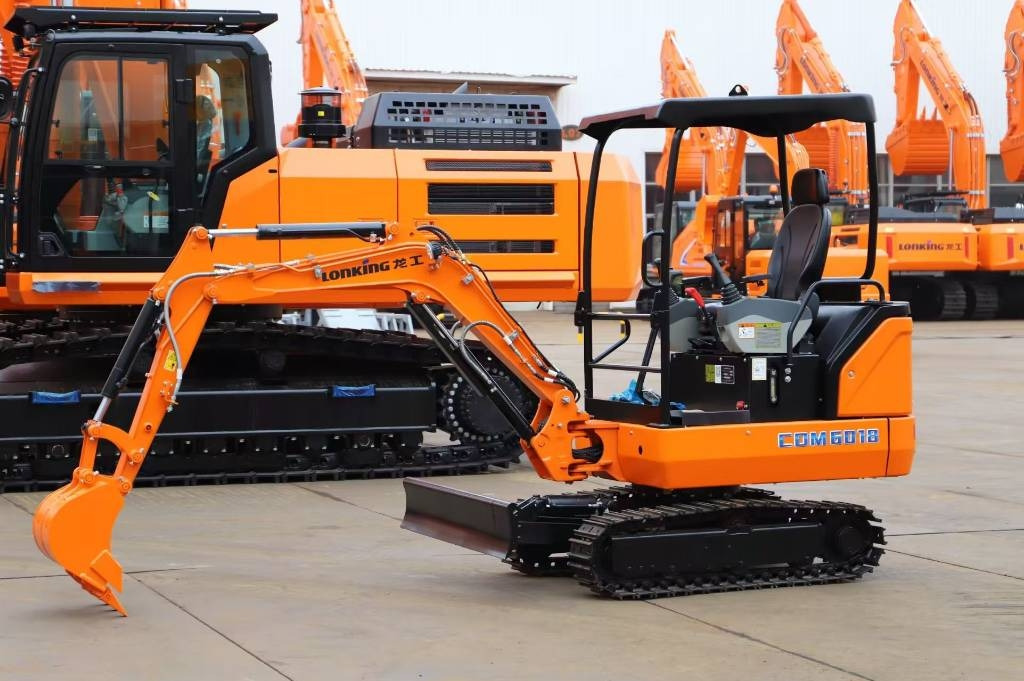 Lonking LG 6020 100% brand new machine - Pelle sur chenille: photos 1 Lonking LG 6020 100% brand new machine - Pelle sur chenille: photos 1