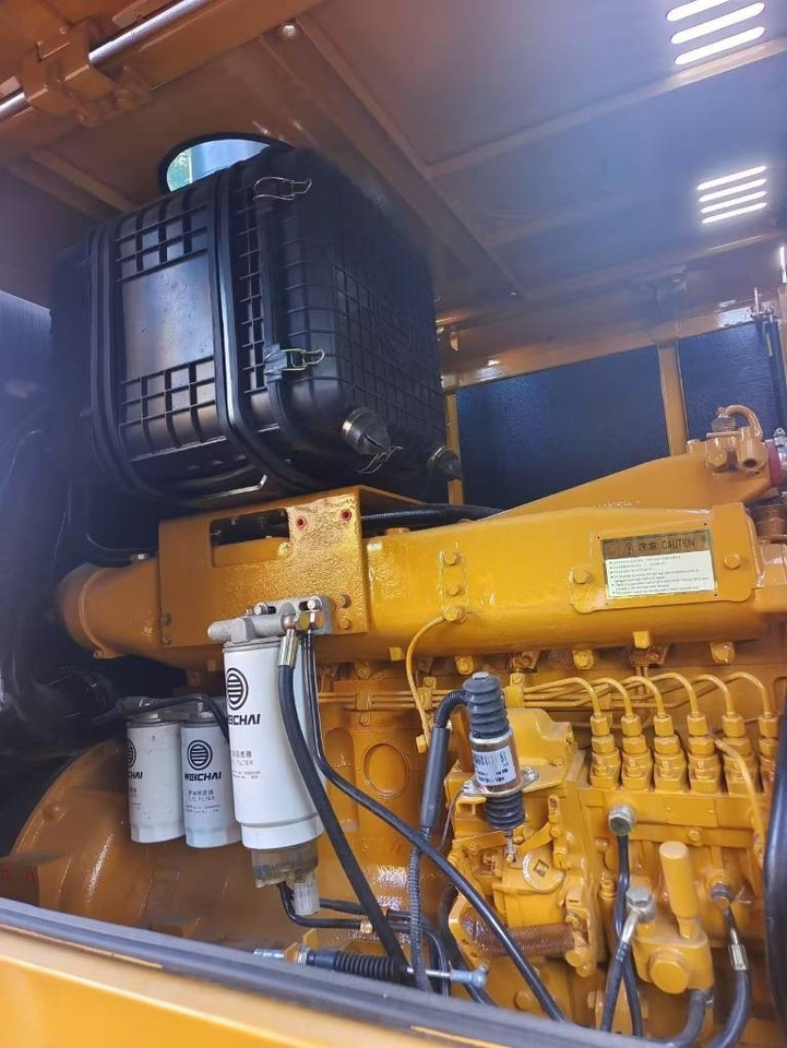 XCMG LW 500 KV - Chargeuse sur pneus: photos 3 XCMG LW 500 KV - Chargeuse sur pneus: photos 3