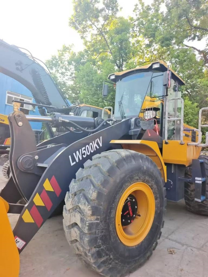 XCMG LW 500 KV - Chargeuse sur pneus: photos 4 XCMG LW 500 KV - Chargeuse sur pneus: photos 4