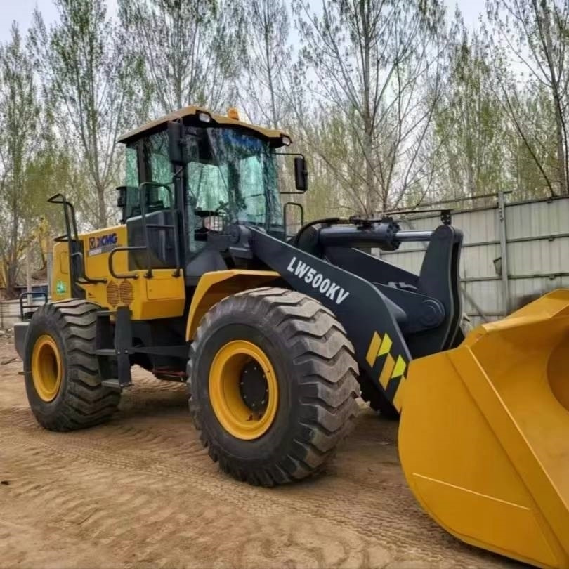 XCMG LW 500 KV - Chargeuse sur pneus: photos 2 XCMG LW 500 KV - Chargeuse sur pneus: photos 2