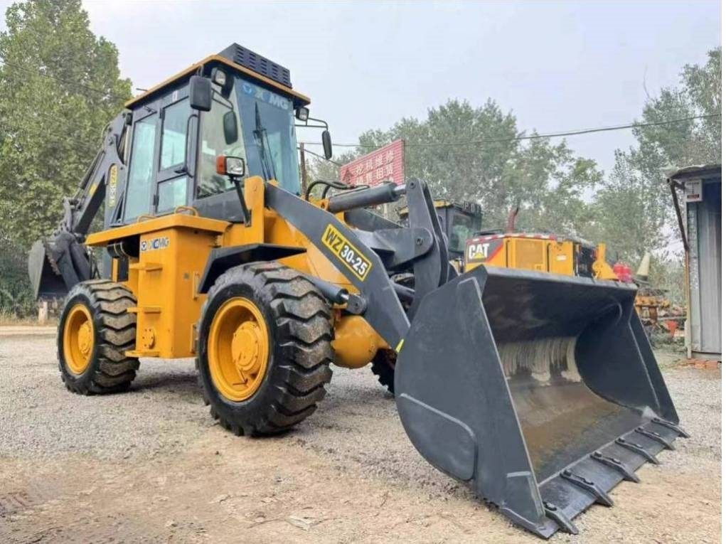 XCMG WZ 30-25, biggest supplier - Tractopelle: photos 2 XCMG WZ 30-25, biggest supplier - Tractopelle: photos 2