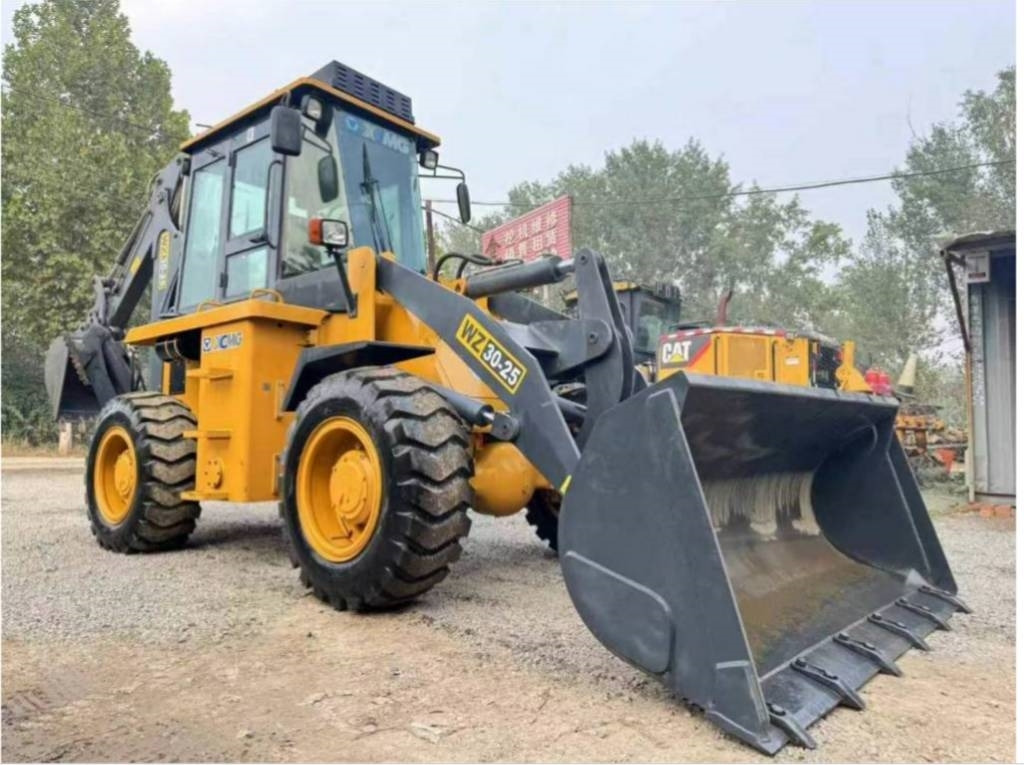 XCMG WZ 30-25, biggest supplier - Tractopelle: photos 4 XCMG WZ 30-25, biggest supplier - Tractopelle: photos 4