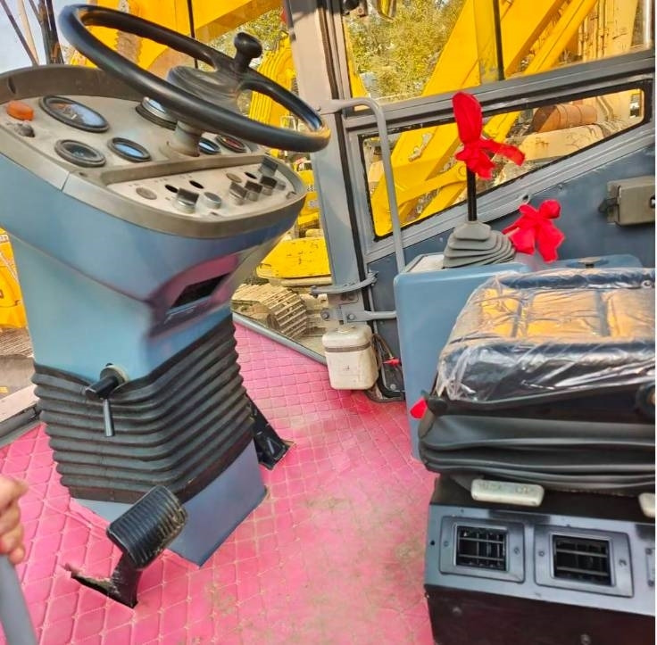 XCMG XS 142 J - Compacteur à pieds de mouton/ Monocylindre: photos 3 XCMG XS 142 J - Compacteur à pieds de mouton/ Monocylindre: photos 3