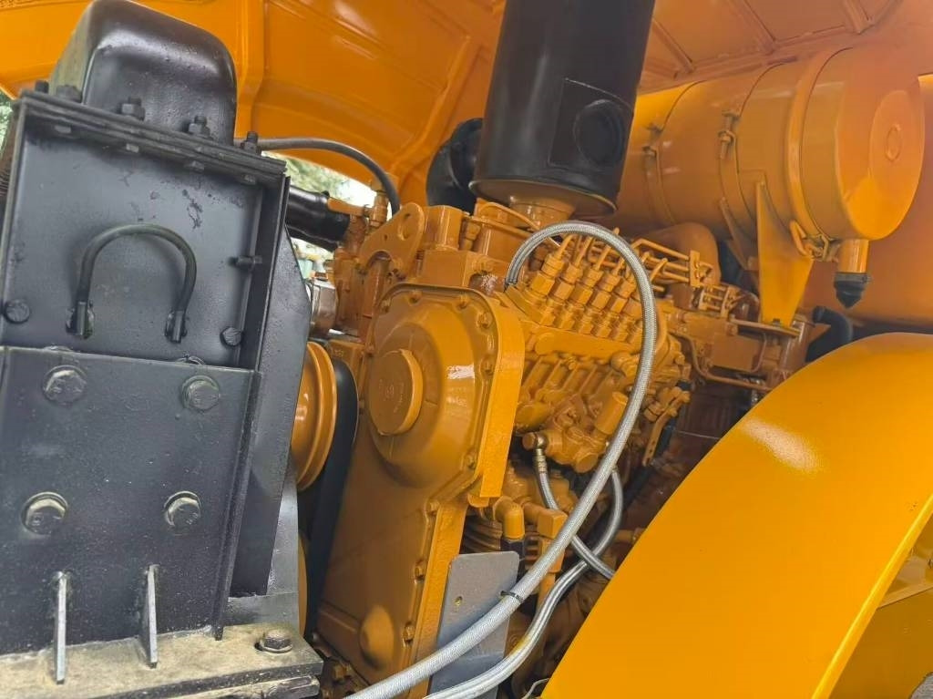 XCMG XS 223 J - Compacteur à pieds de mouton/ Monocylindre: photos 2 XCMG XS 223 J - Compacteur à pieds de mouton/ Monocylindre: photos 2