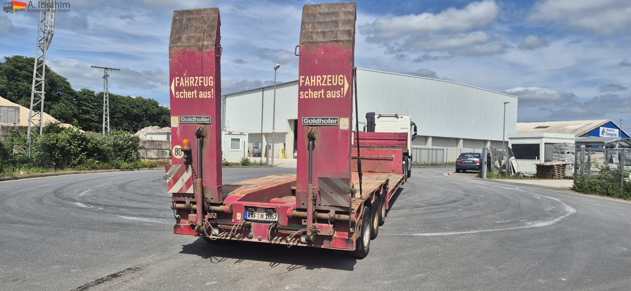 Semi-remorque surbaissé pour transport de équipements lourds Goldhofer STZ-TBL3-33/80 Tiefbett mit Rampen Lenkung mit FB: photos 11
