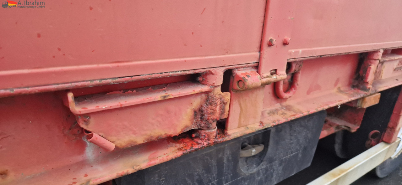 Goldhofer TP-L3-24/80 Bordwände, verbreiterbar, Zustand 3-4 - Remorque porte-engin surbaissée: photos 4 Goldhofer TP-L3-24/80 Bordwände, verbreiterbar, Zustand 3-4 - Remorque porte-engin surbaissée: photos 4