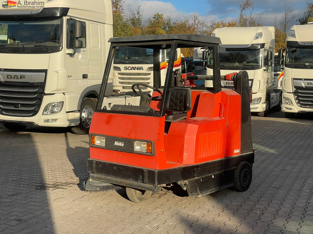 Hako Jonas 1450 V | 13 KW | 541 Betriebsstunden - Balayeuse de voirie: photos 1 Hako Jonas 1450 V | 13 KW | 541 Betriebsstunden - Balayeuse de voirie: photos 1