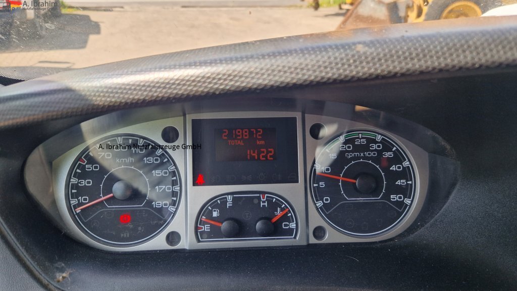 Iveco C25C DOKA AHK - Fourgon plateau: photos 5 Iveco C25C DOKA AHK - Fourgon plateau: photos 5