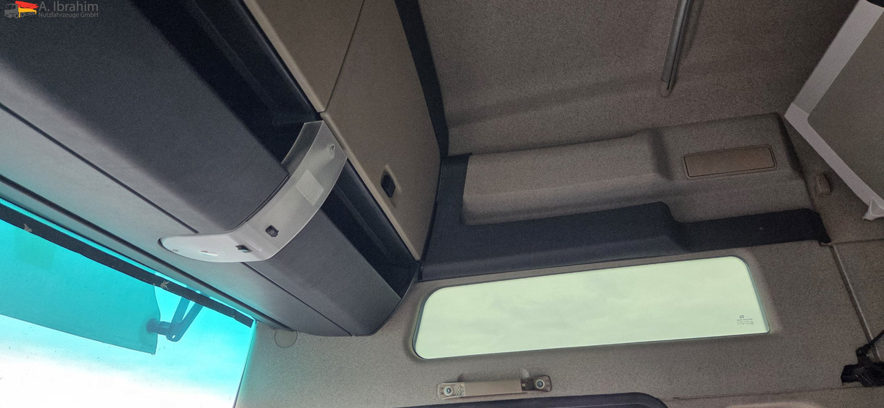 MAN TGX 26.460 6x2 | Lift-Lenkachse | Retarder | Klima | 2 x Vorhanden - Camion porte-conteneur/ Caisse mobile: photos 3 MAN TGX 26.460 6x2 | Lift-Lenkachse | Retarder | Klima | 2 x Vorhanden - Camion porte-conteneur/ Caisse mobile: photos 3