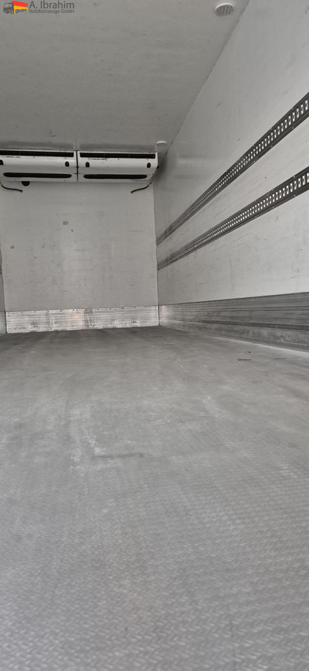 Mercedes-Benz 1830L Thermoking UT1200 - Camion frigorifique: photos 5 Mercedes-Benz 1830L Thermoking UT1200 - Camion frigorifique: photos 5