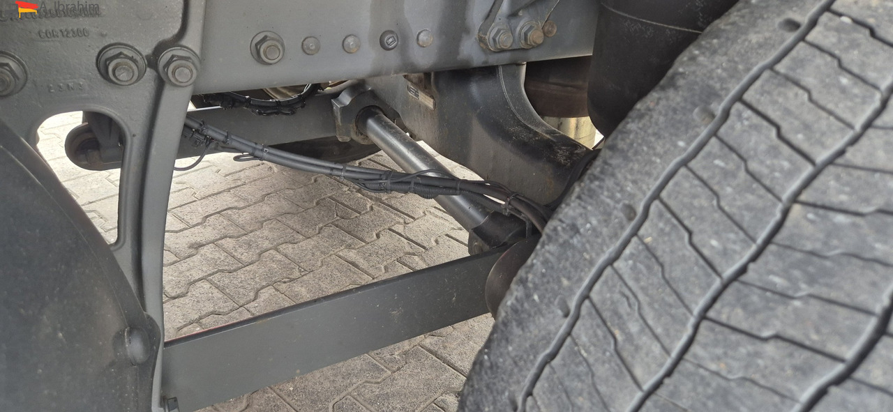 Mercedes-Benz DB 2536, 7,50 m Koffer LBW, Kamera, Carrier 850 Liftachse, mp3 - Camion frigorifique: photos 2 Mercedes-Benz DB 2536, 7,50 m Koffer LBW, Kamera, Carrier 850 Liftachse, mp3 - Camion frigorifique: photos 2