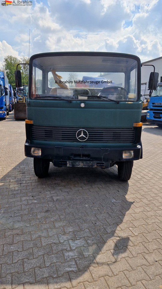Mercedes-Benz DB 813 Pritsche Kran H- Kennzeichen,Oldtimer ein Stück Geschichte - Fourgon plateau: photos 5 Mercedes-Benz DB 813 Pritsche Kran H- Kennzeichen,Oldtimer ein Stück Geschichte - Fourgon plateau: photos 5