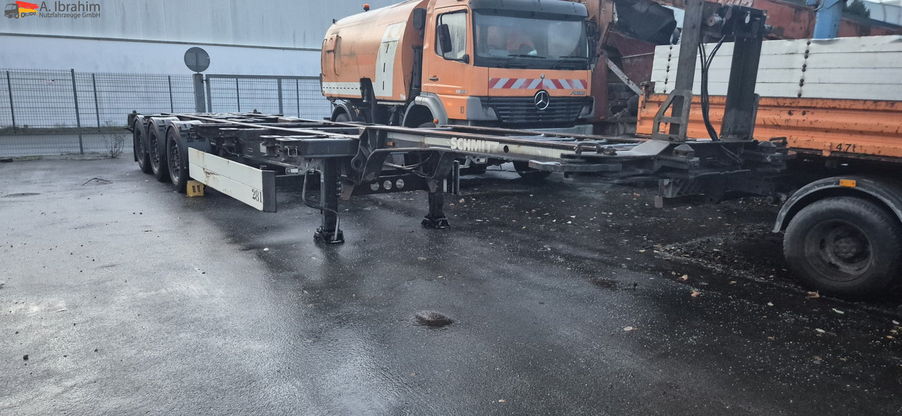 Schmitz SCF24 2x20,30,40,45 ft Multichassis, ausziehbar - Semi-remorque porte-conteneur/ Caisse mobile: photos 1 Schmitz SCF24 2x20,30,40,45 ft Multichassis, ausziehbar - Semi-remorque porte-conteneur/ Caisse mobile: photos 1