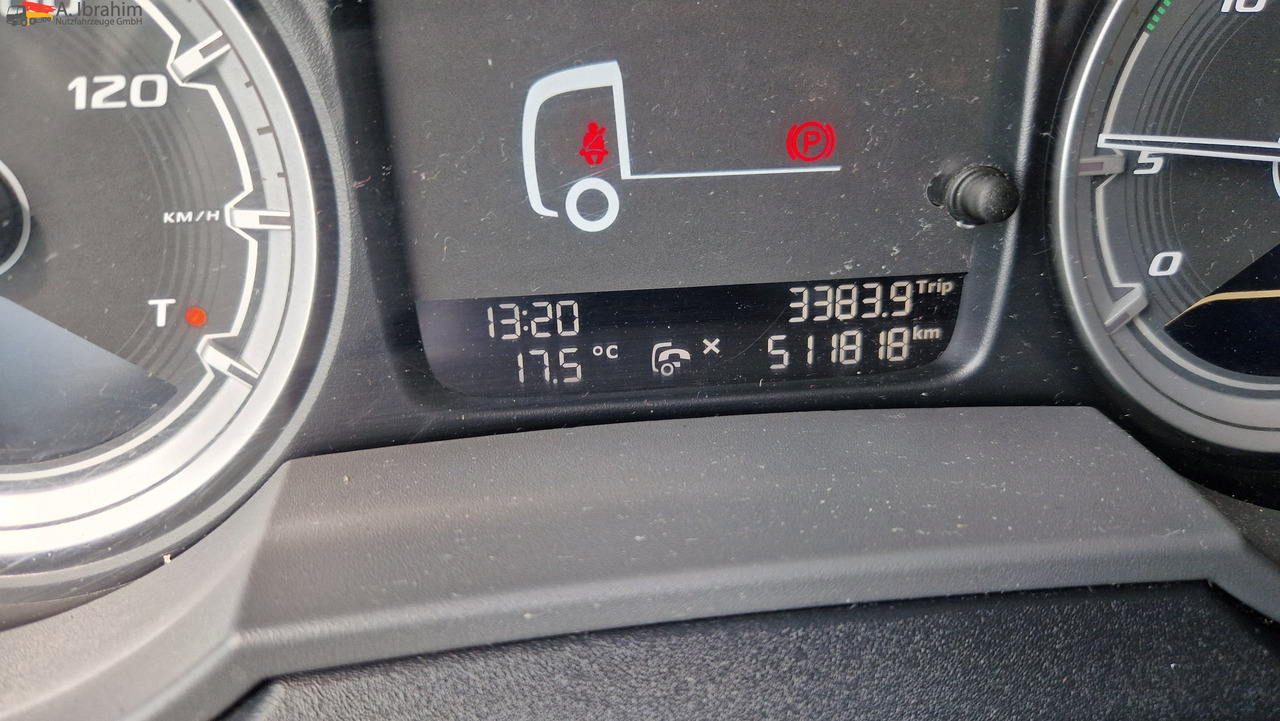 Daf XF480 2x Tank, Retarder, Standklima Topzustand, fehlerfrei im Display - Tracteur routier: photos 4 Daf XF480 2x Tank, Retarder, Standklima Topzustand, fehlerfrei im Display - Tracteur routier: photos 4