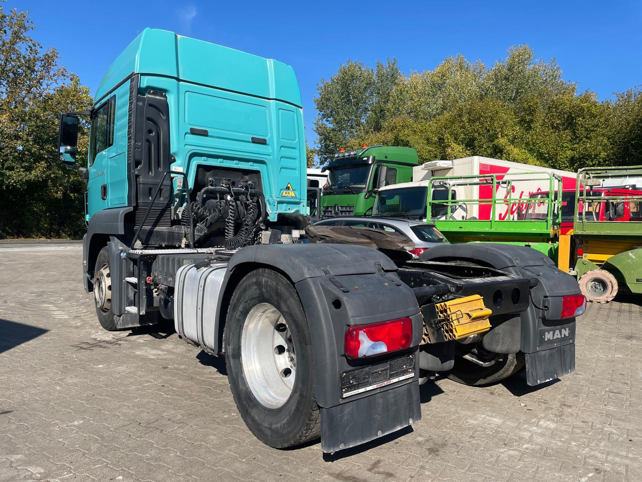 Tracteur routier MAN TGS 18.420 Kipphydraulik | Blatt Luft | Nebenantrieb | Efficient Line | Euro 6 | Tüv 05 2026: photos 10 Tracteur routier MAN TGS 18.420 Kipphydraulik | Blatt Luft | Nebenantrieb | Efficient Line | Euro 6 | Tüv 05 2026: photos 10