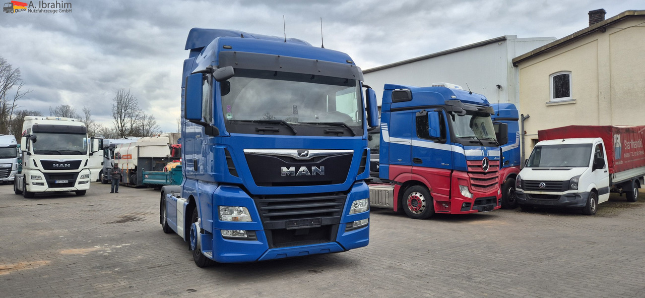 MAN TGX 18.460 Retarder, Klima, 1. Hand Vollspoiler, Vollservice - Tracteur routier: photos 5 MAN TGX 18.460 Retarder, Klima, 1. Hand Vollspoiler, Vollservice - Tracteur routier: photos 5