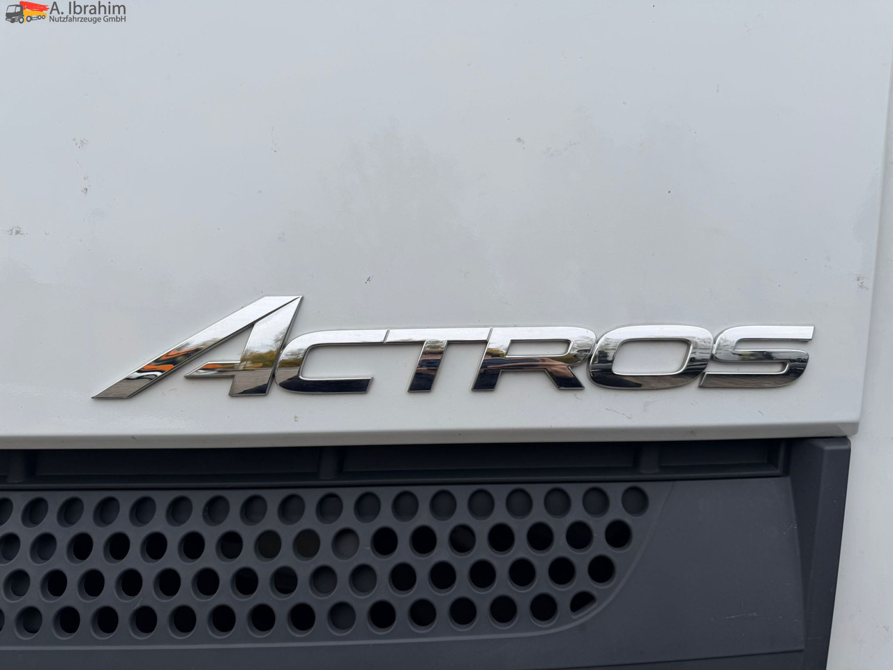 Mercedes-Benz Actros 1846LS Streamspace | Retarder | Blatt Luft | Original Kilometer - Tracteur routier: photos 5 Mercedes-Benz Actros 1846LS Streamspace | Retarder | Blatt Luft | Original Kilometer - Tracteur routier: photos 5