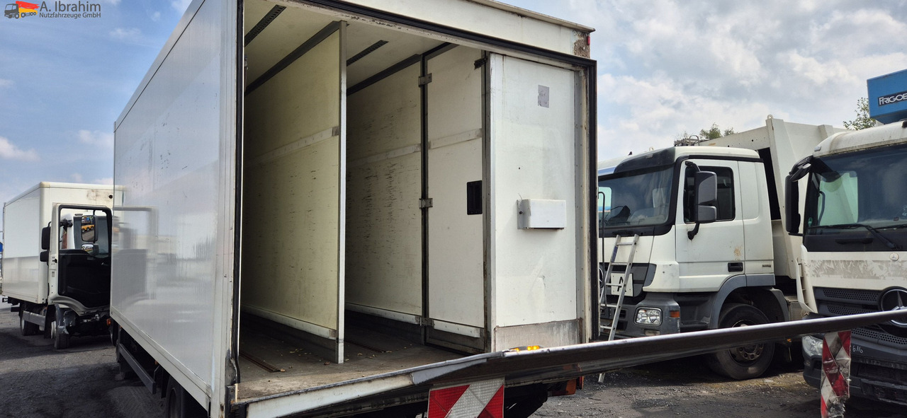 MAN TGL 8.150 4X2 BL Unfallschaden bedingt fahrbereit, Motor ok - Véhicule utilitaire: photos 4 MAN TGL 8.150 4X2 BL Unfallschaden bedingt fahrbereit, Motor ok - Véhicule utilitaire: photos 4