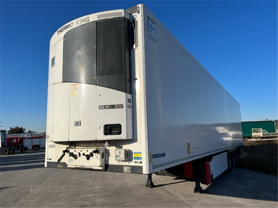 KRONE - Semi-remorque frigorifique: photos 2 KRONE - Semi-remorque frigorifique: photos 2