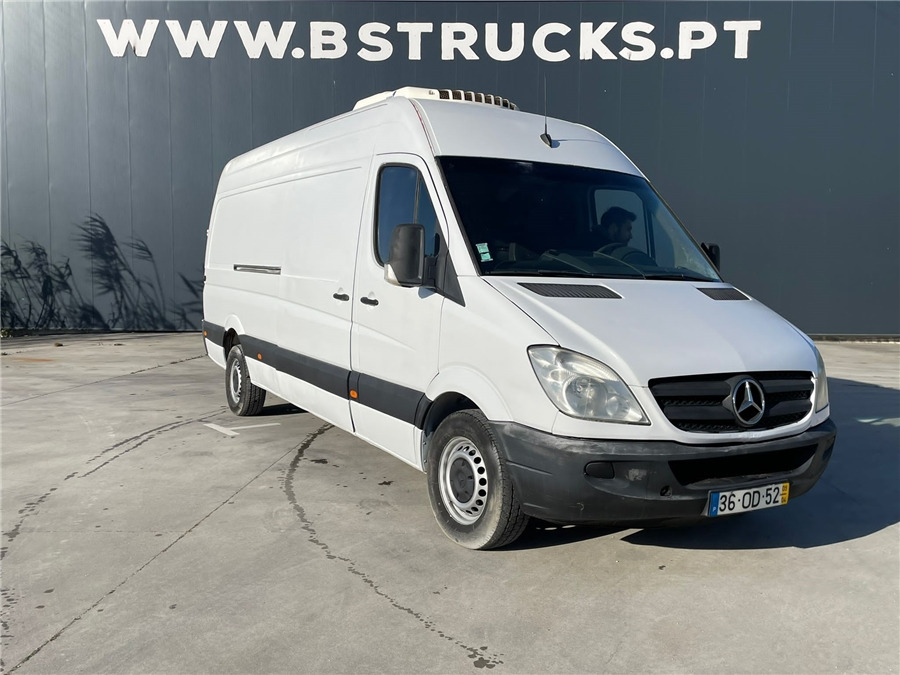 Utilitaire frigorifique MERCEDES-BENZ 315: photos 1