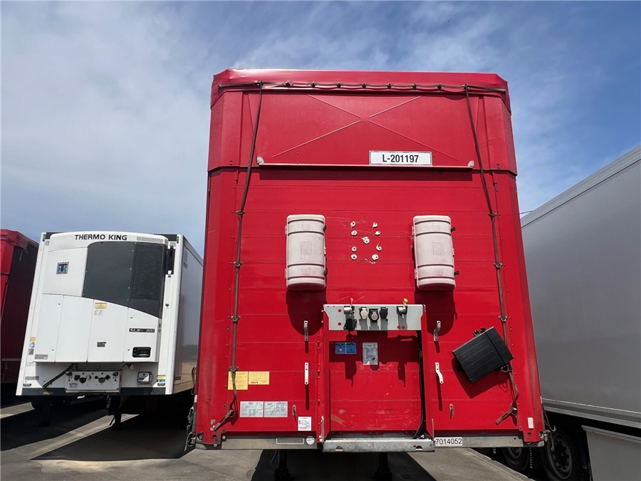 SCHMITZ CARGOBULL SCB-S3T TETO ELEVAR - Semi-remorque rideaux coulissants: photos 3 SCHMITZ CARGOBULL SCB-S3T TETO ELEVAR - Semi-remorque rideaux coulissants: photos 3