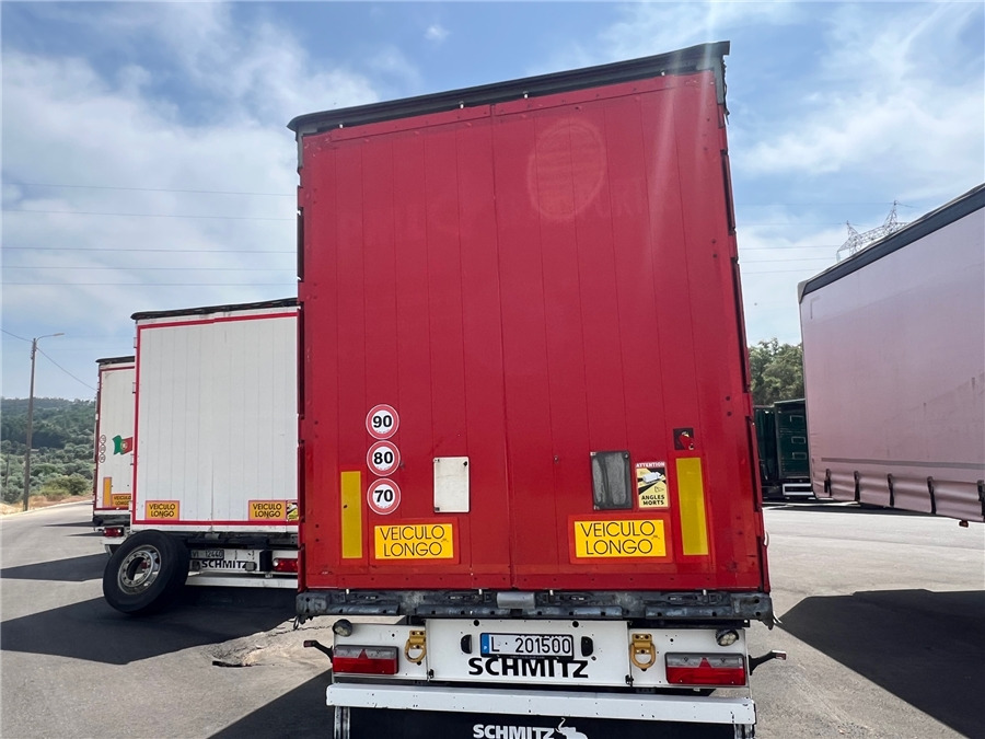 SCHMITZ CARGOBULL SCB-S3T TETO ELEVAR - Semi-remorque rideaux coulissants: photos 4 SCHMITZ CARGOBULL SCB-S3T TETO ELEVAR - Semi-remorque rideaux coulissants: photos 4