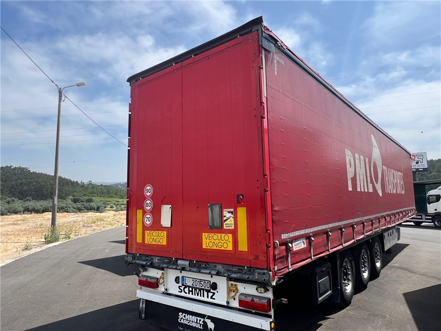 SCHMITZ CARGOBULL SCB-S3T TETO ELEVAR - Semi-remorque rideaux coulissants: photos 5 SCHMITZ CARGOBULL SCB-S3T TETO ELEVAR - Semi-remorque rideaux coulissants: photos 5