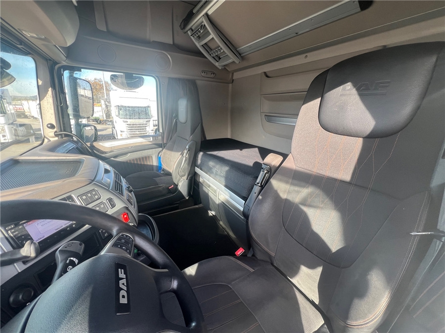 Tracteur routier DAF XF 530 Retarder / Airparkoll: photos 19 Tracteur routier DAF XF 530 Retarder / Airparkoll: photos 19