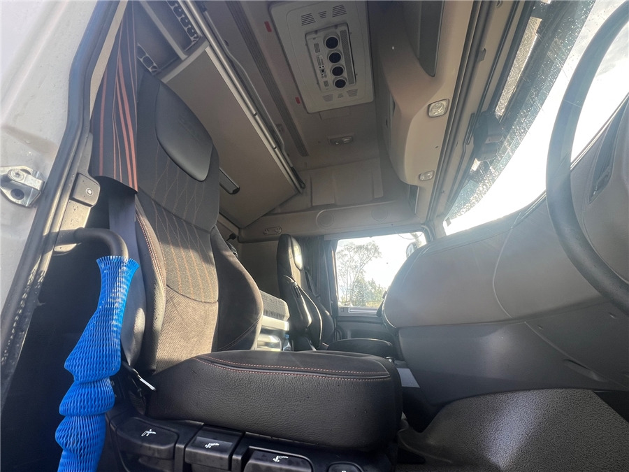 Tracteur routier DAF XF 530 Retarder / Airparkoll: photos 16 Tracteur routier DAF XF 530 Retarder / Airparkoll: photos 16