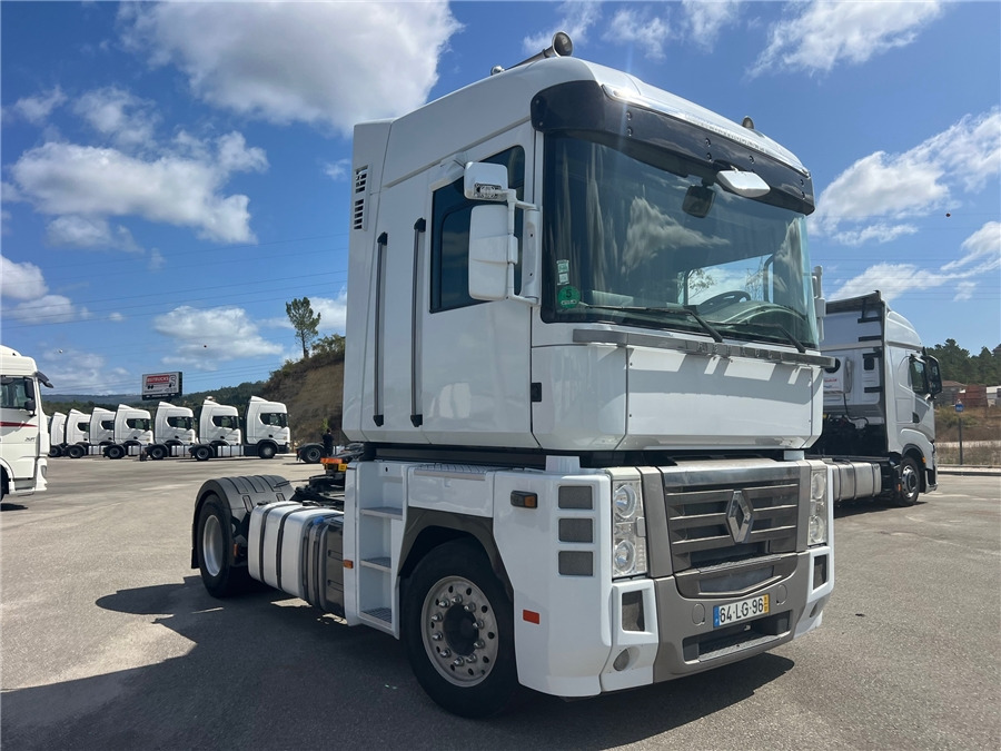 Renault AE 440 - Tracteur routier: photos 3 Renault AE 440 - Tracteur routier: photos 3
