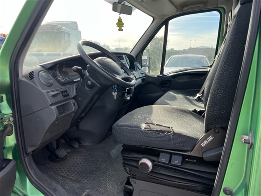 Photo d'intérieur 1: Véhicule utilitaire Iveco 35C17