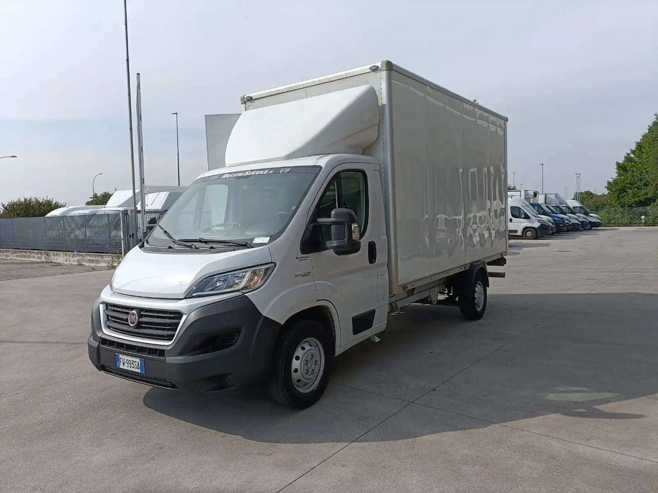 FIAT DUCATO MAXI - Fourgon grand volume: photos 3 FIAT DUCATO MAXI - Fourgon grand volume: photos 3