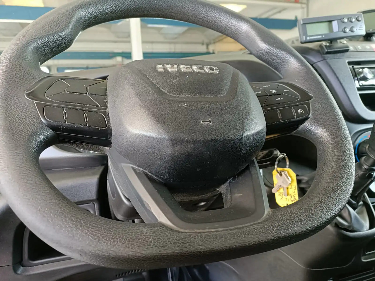 Utilitaire frigorifique IVECO DAILY 35C18 FRCX 10/2025: photos 10