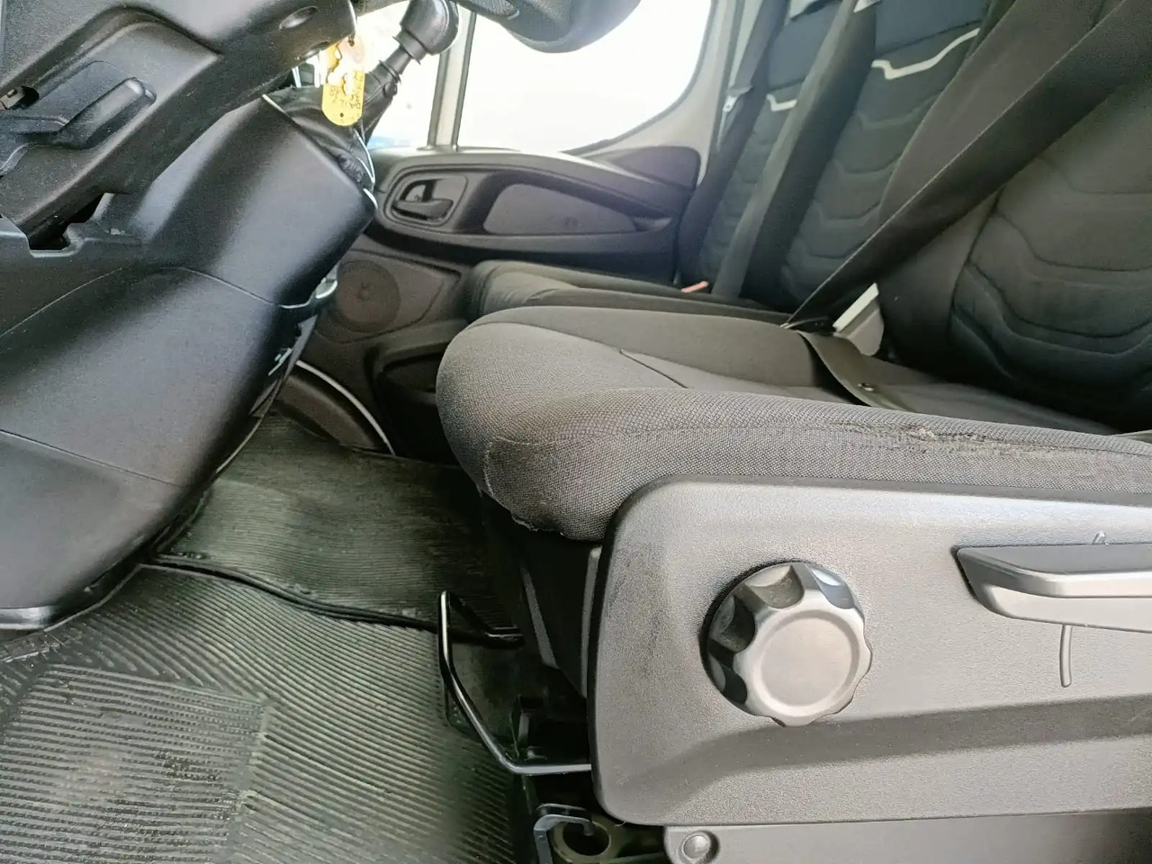 Utilitaire frigorifique IVECO DAILY 35C18 FRCX 10/2025: photos 13