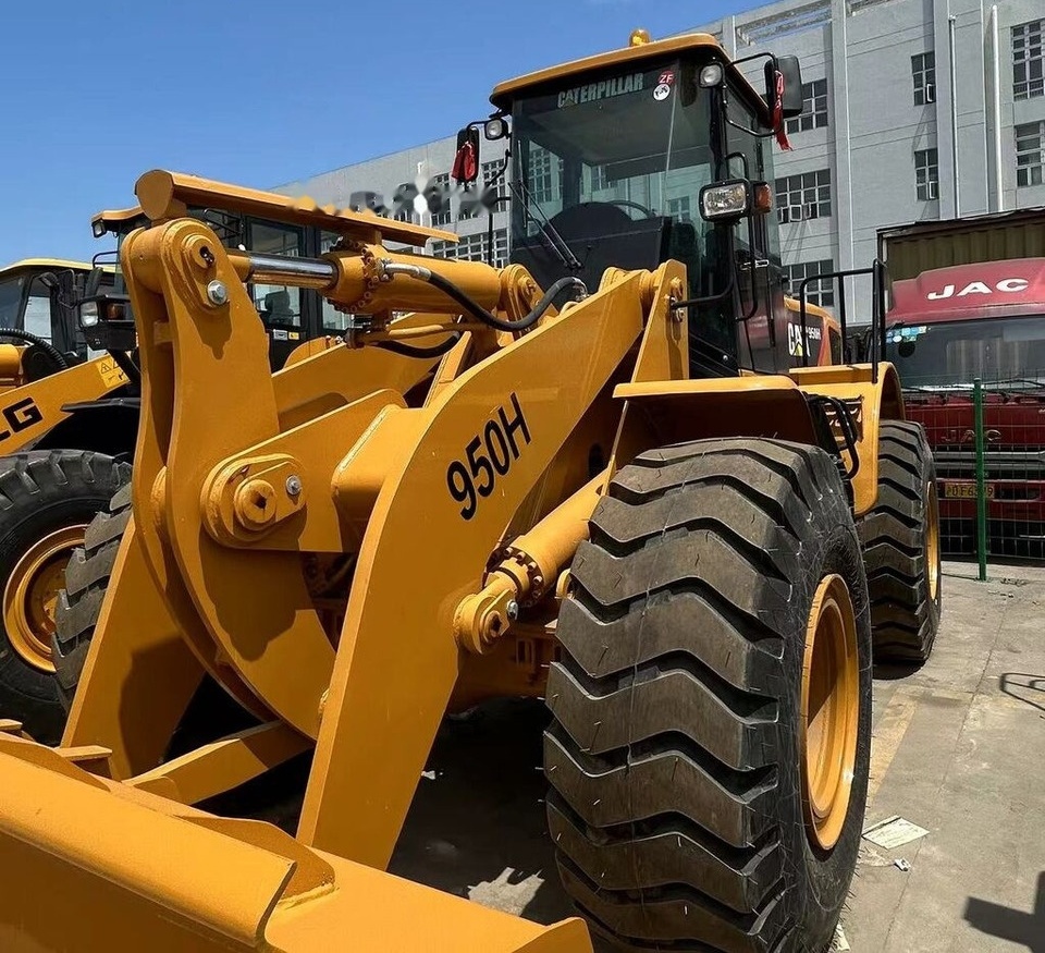 Caterpillar 950H - Chargeuse sur pneus: photos 2 Caterpillar 950H - Chargeuse sur pneus: photos 2