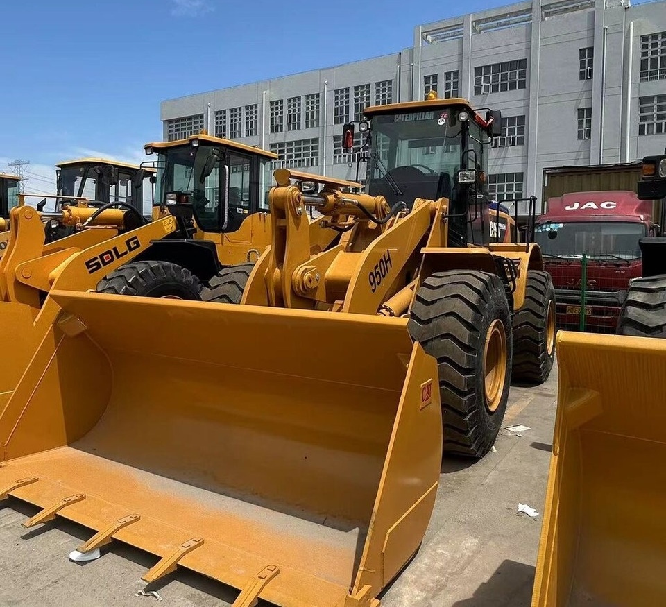 Caterpillar 950H - Chargeuse sur pneus: photos 5 Caterpillar 950H - Chargeuse sur pneus: photos 5