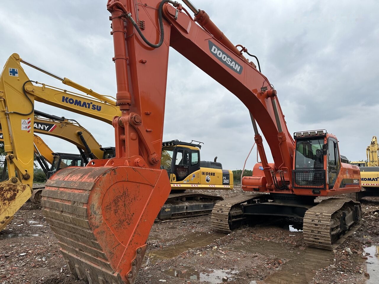Doosan DH420 - Pelle sur chenille: photos 5 Doosan DH420 - Pelle sur chenille: photos 5