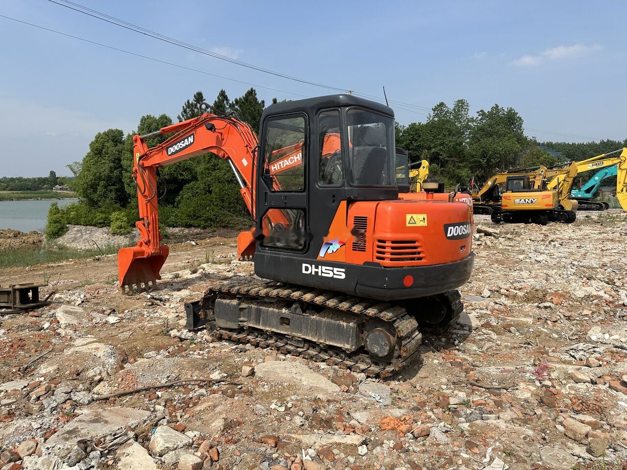 Doosan DH55 - Pelle sur chenille: photos 2 Doosan DH55 - Pelle sur chenille: photos 2