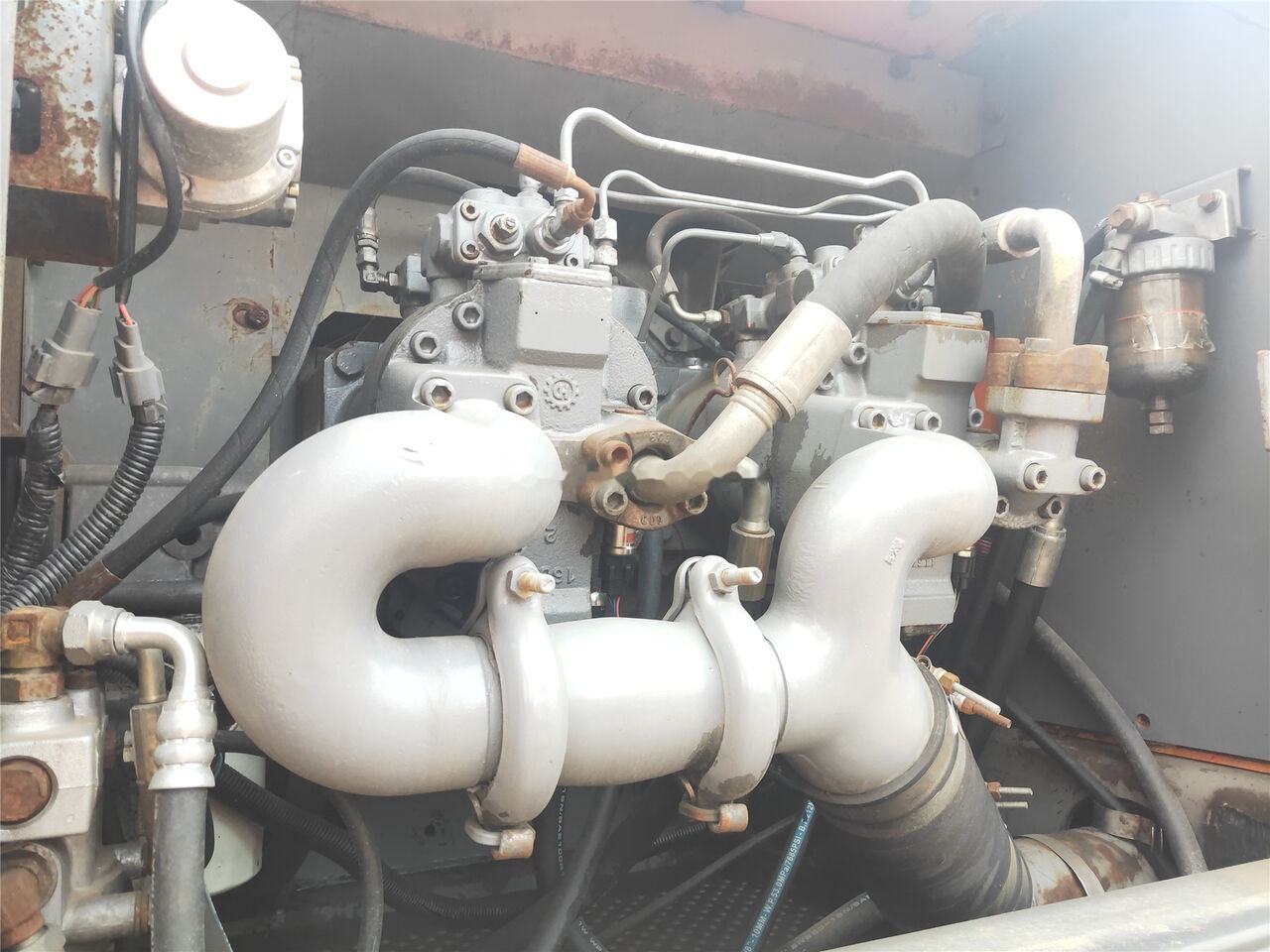 Hitachi ZX350H-3G - Pelle sur chenille: photos 4 Hitachi ZX350H-3G - Pelle sur chenille: photos 4