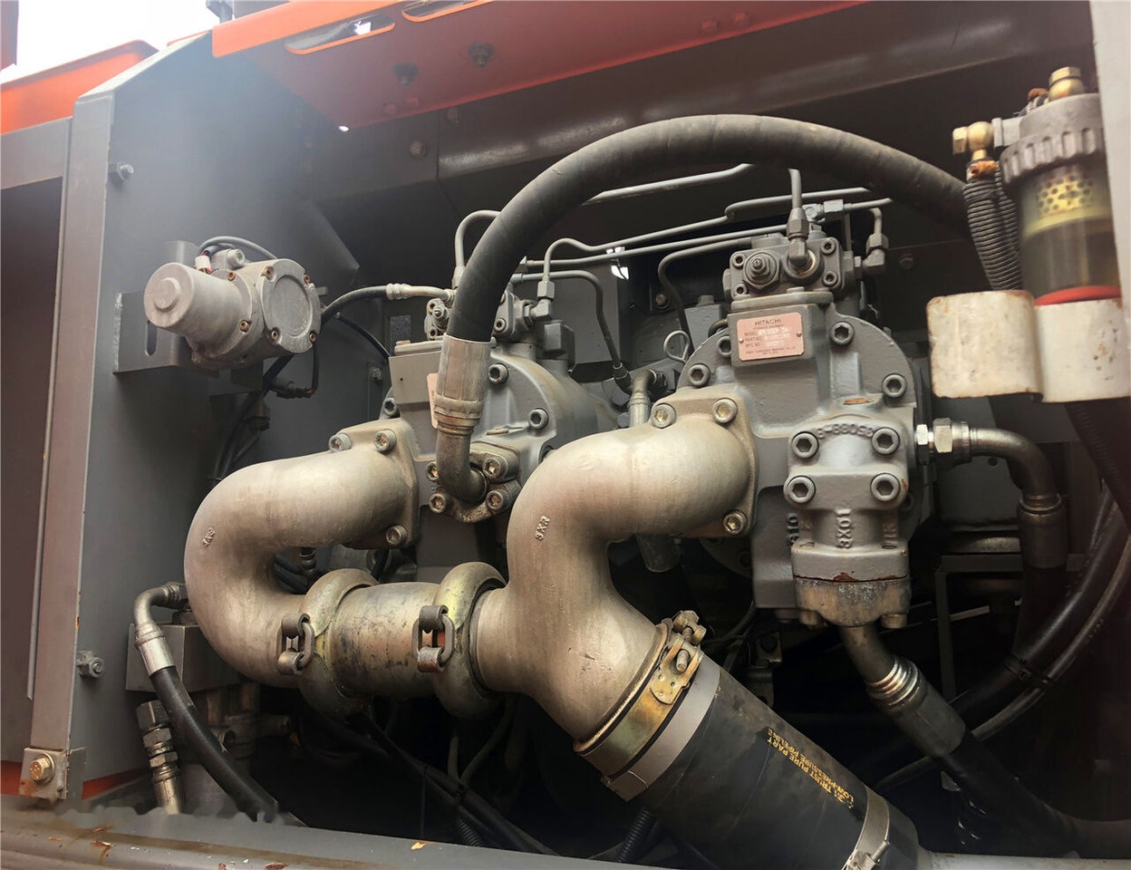 Hitachi ZX360 - Pelle sur chenille: photos 2 Hitachi ZX360 - Pelle sur chenille: photos 2
