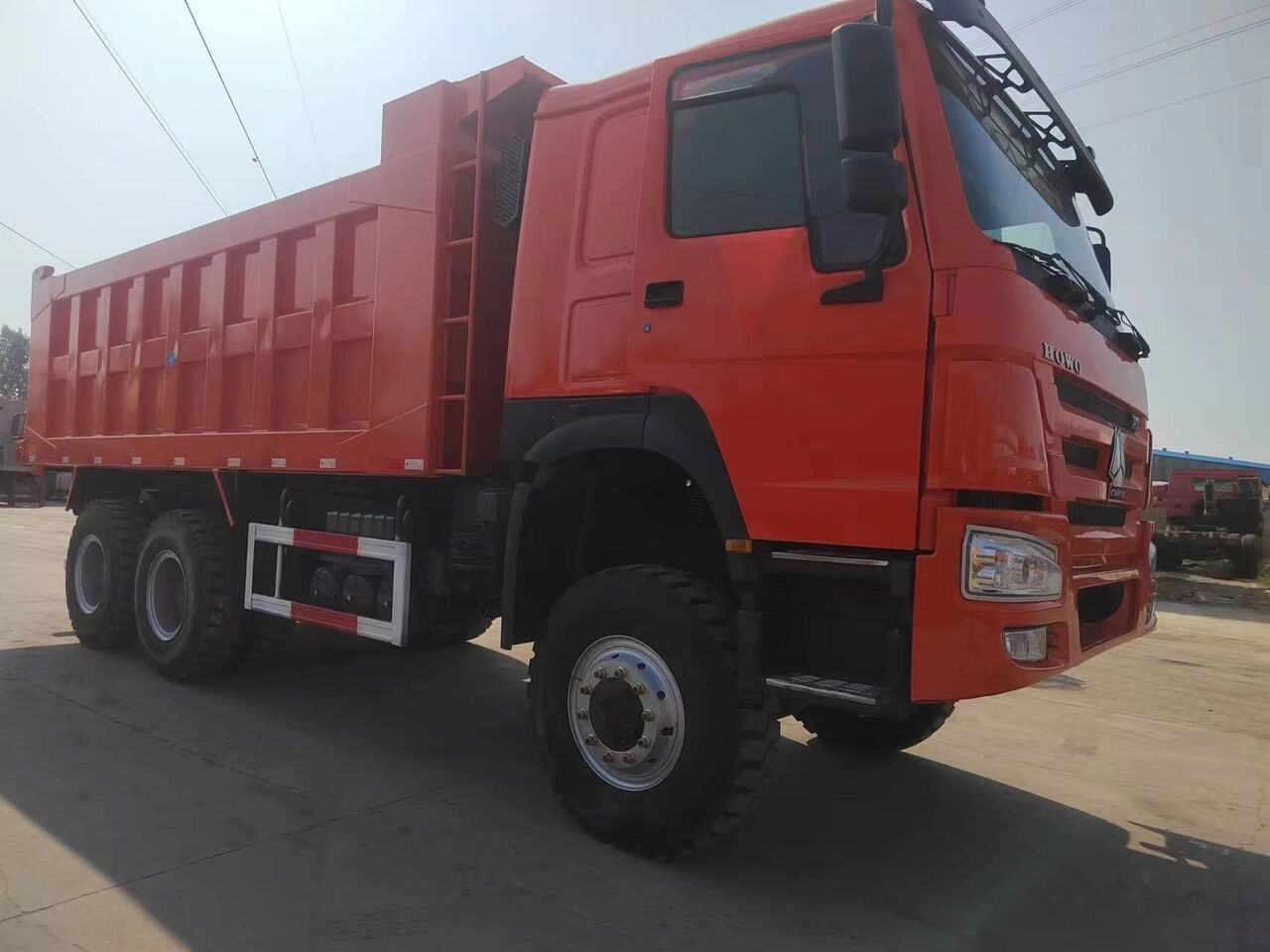 Howo 375 - Camion benne: photos 2 Howo 375 - Camion benne: photos 2