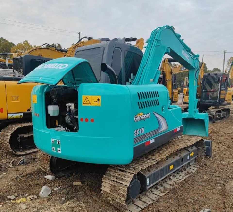 Kobelco SK75 - Mini pelle: photos 2 Kobelco SK75 - Mini pelle: photos 2
